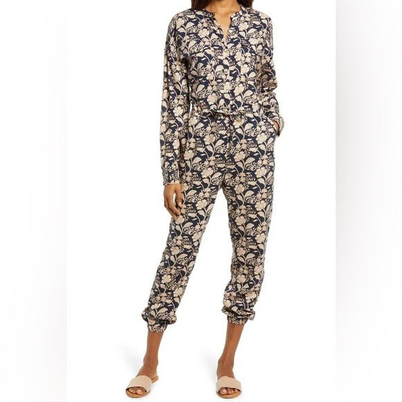 Savoie Floral Linen Blend Long Sleeve Jumpsuit in Navy Avignon Meadow - XL