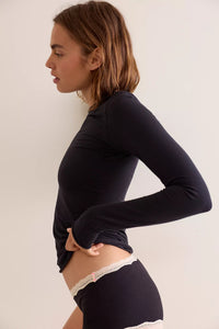 So Soft Seamless Long Sleeve in Black