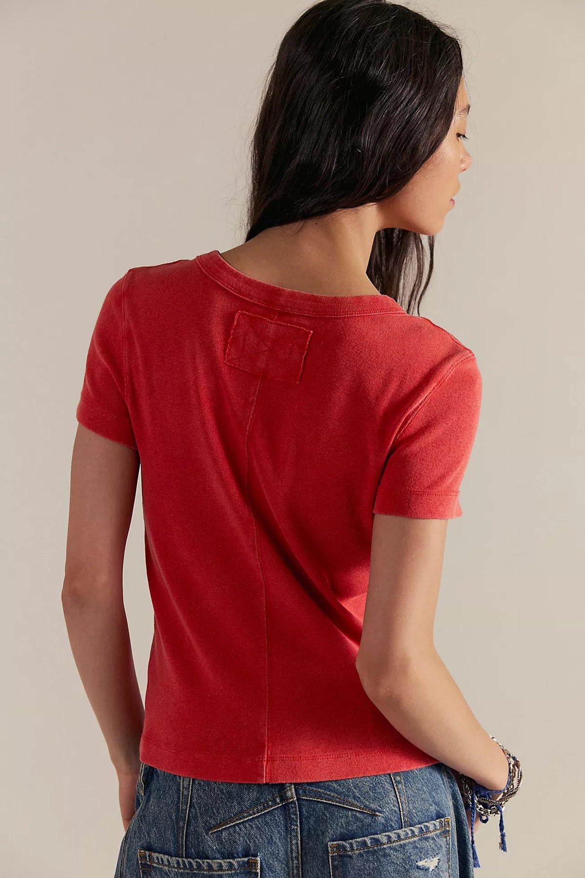 Atlas Crew Tee in Fiery Red