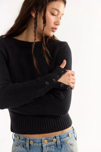 Mila Pullover in Black