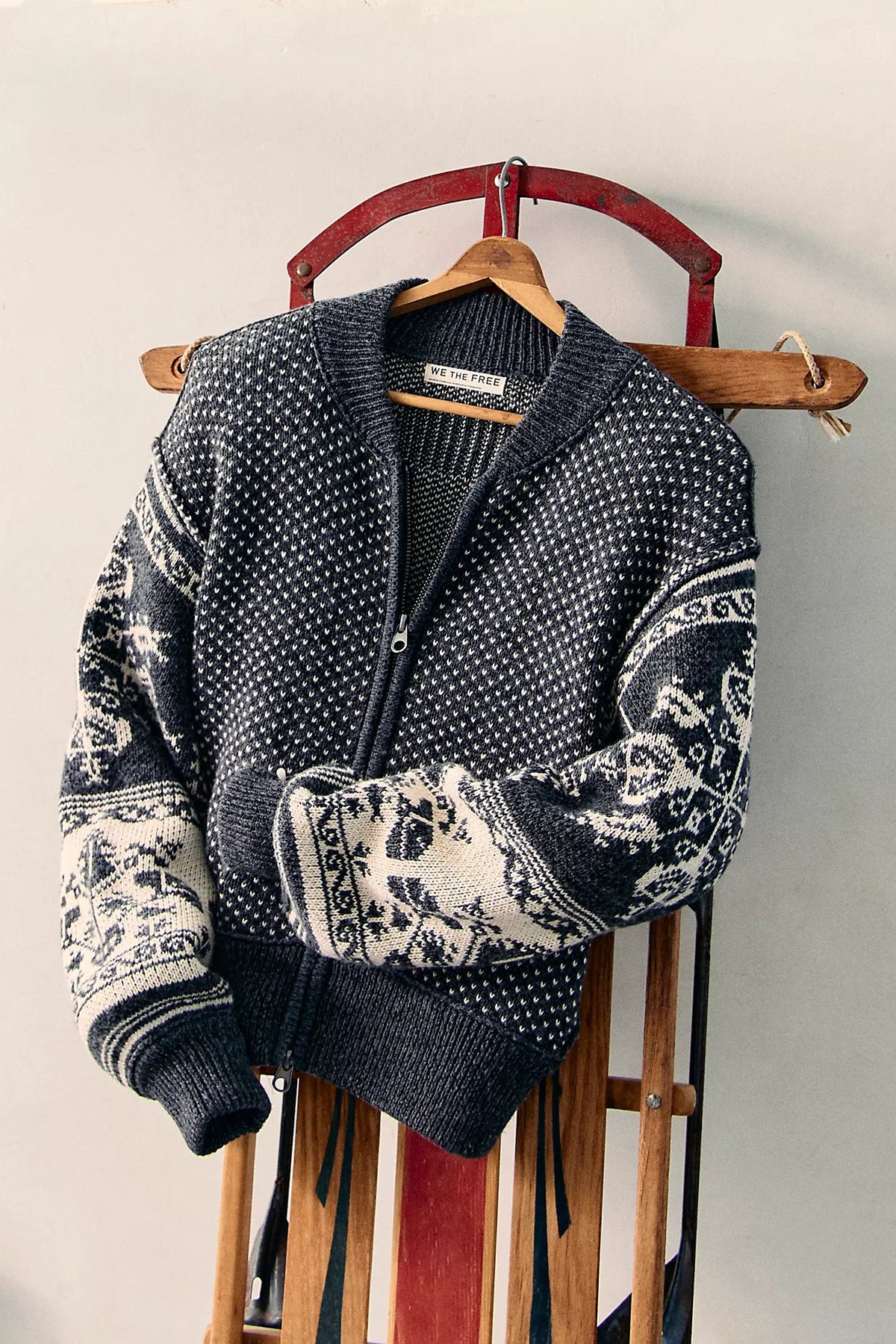 Isle Tide Zip Up in Charcoal Combo