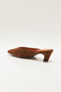Avenue Heel in Cognac Suede
