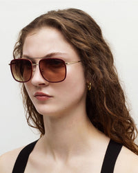 Amelia Sunglasses in Blonde Tortoise