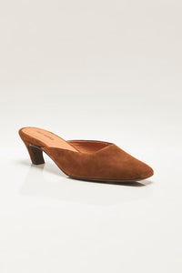 Avenue Heel in Cognac Suede