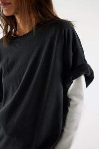 Perfect Oversized Tee in Black