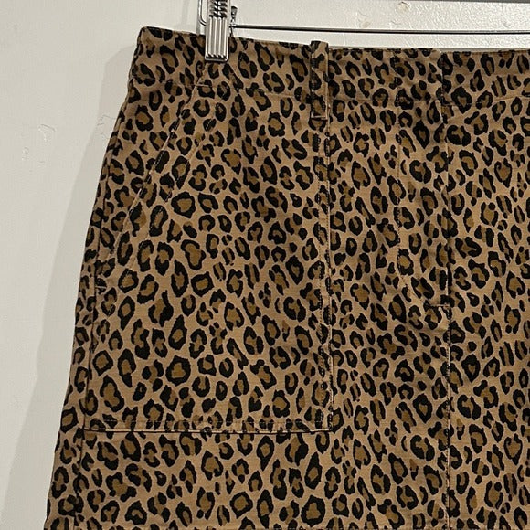 Leopard Print Mini Skirt - 8‎