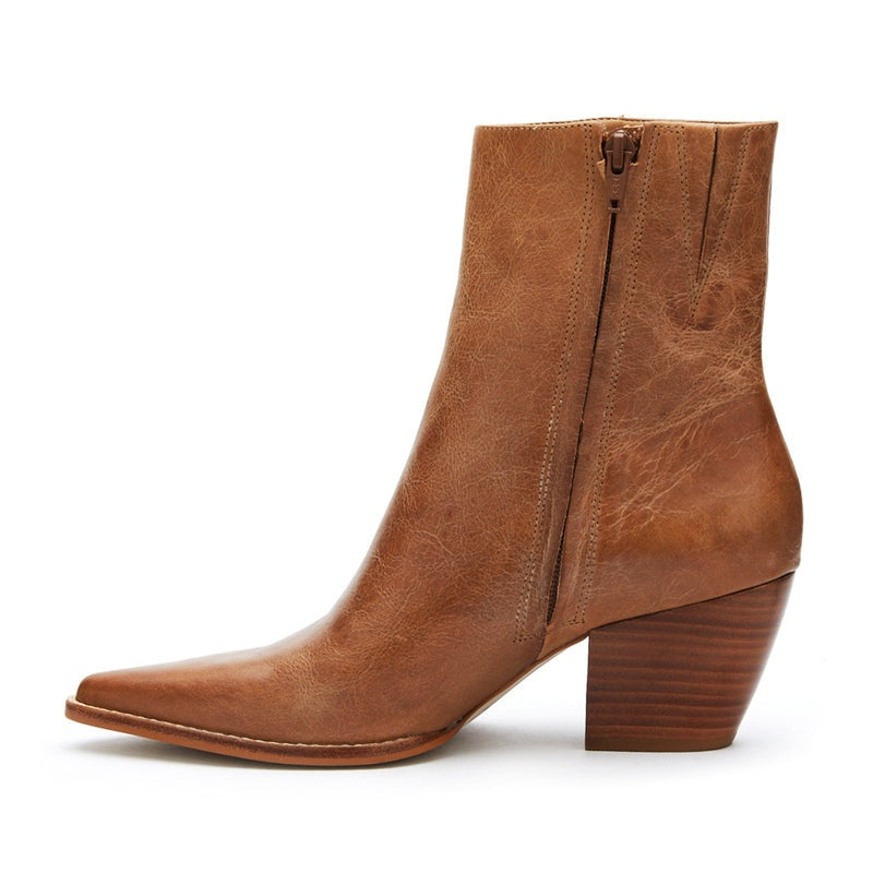 Caty Ankle Boot in Vintage Tan