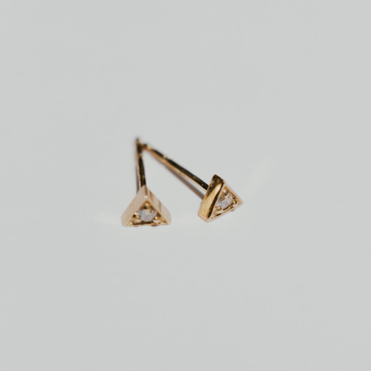 Cléo Triangle Studs