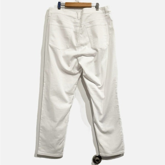 Garment-Dyed Organic Cotton Denim Slim Jean in White