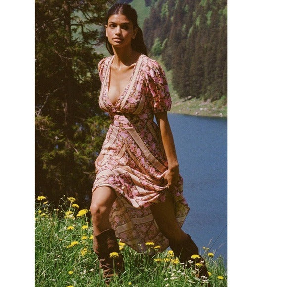 Enchanted Wood Gown Size XXL