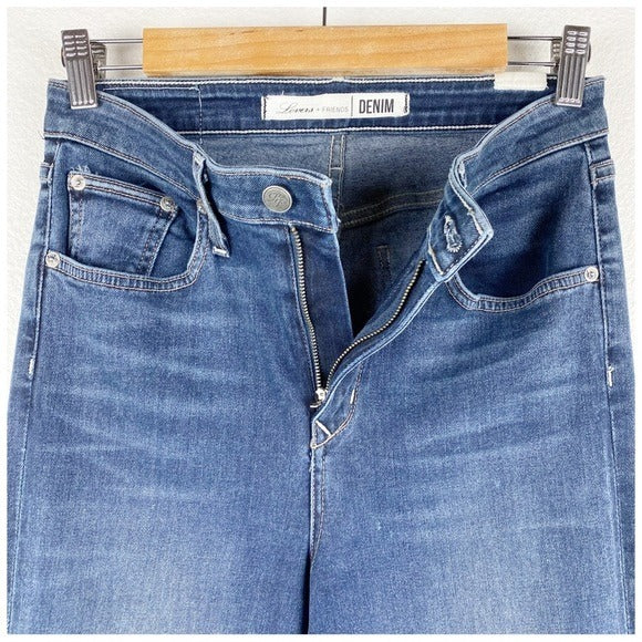 Cory Flare Jean in Monrovia