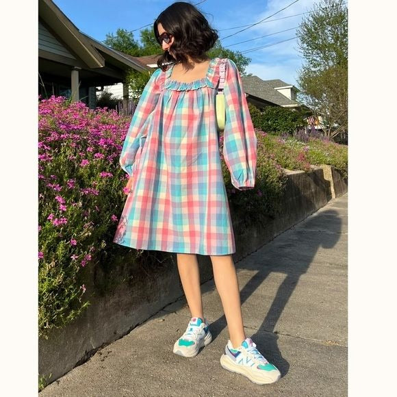 April Dress in Woven Check Size Small