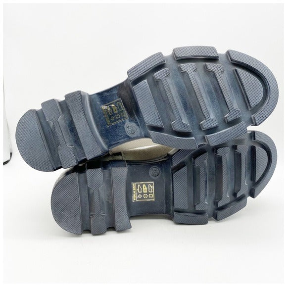 Brooks‎ Chelsea Lug Sole Booties