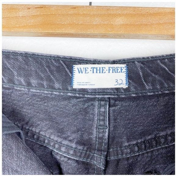 Tapered Baggy Jeans in Onyx Size 32