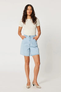 Super Mirage Short in Nina Blue