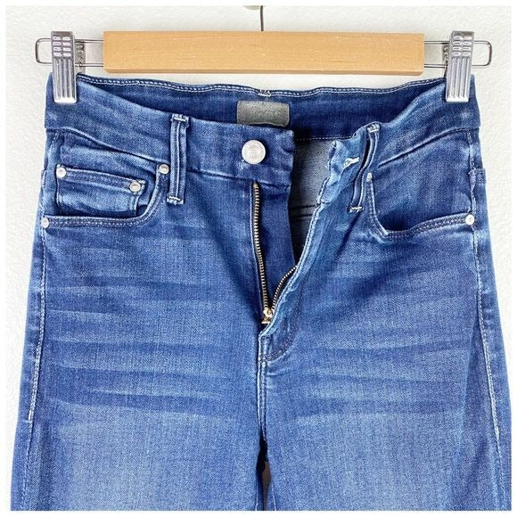 High Waisted Looker Ankle Fray in Tongue And Chic Size 24