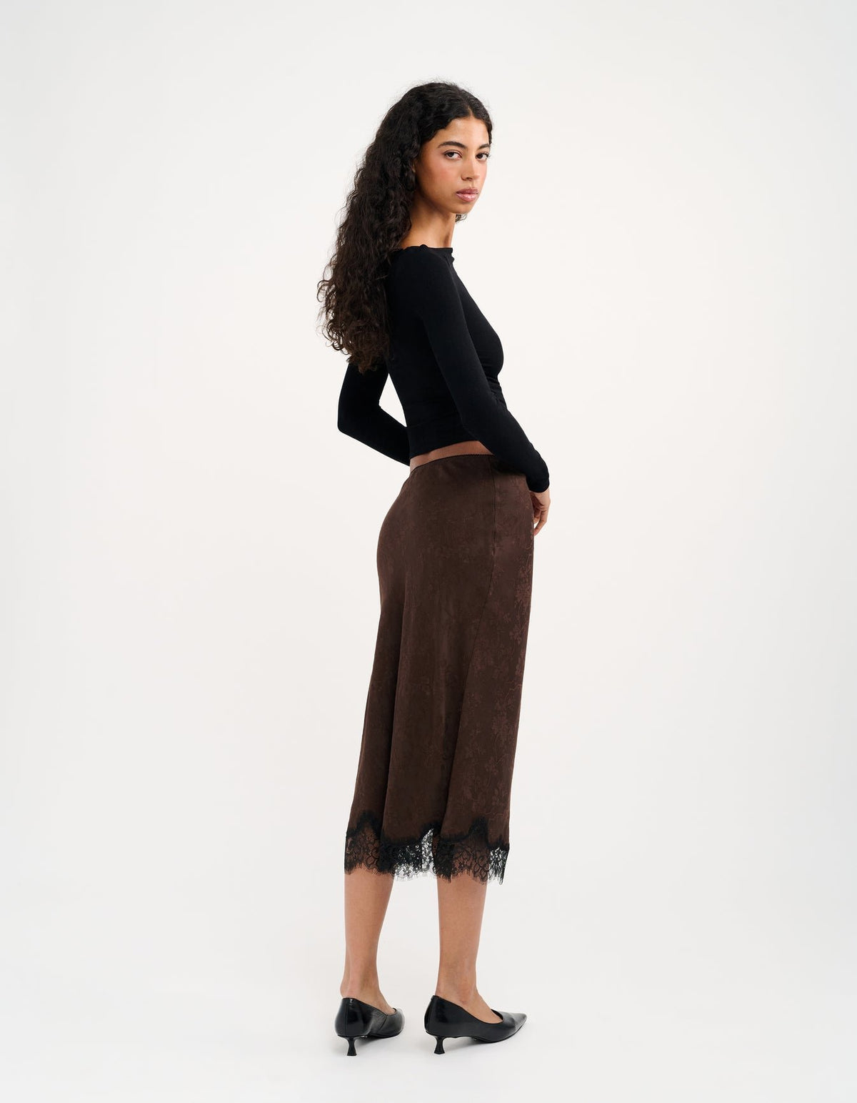 Lady Lace Midi Skirt in Espresso Jacquard