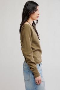 Jess Long Sleeve in Beech Leaves