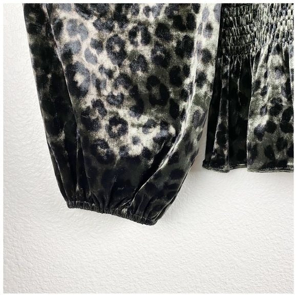 Adelina Blouse in Velvet Leopard Size XS