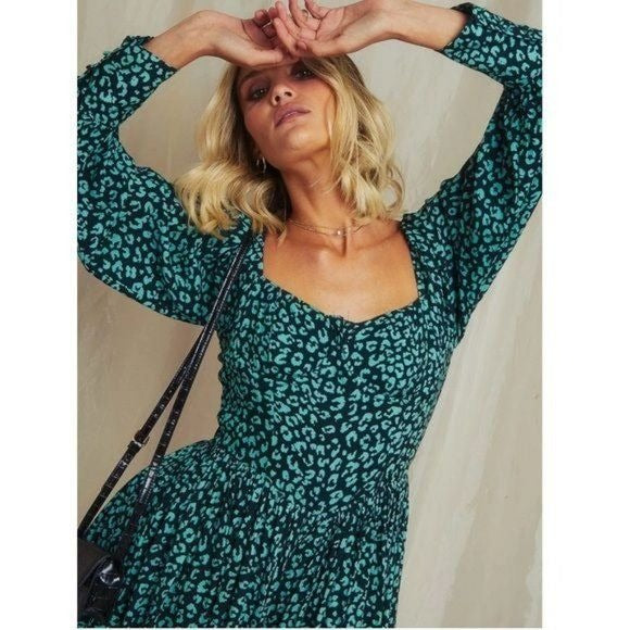 Charlie Holiday NWT Leopard Print Romper Size 8