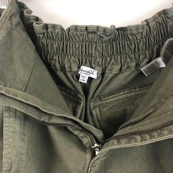 NWT La Paz Army Green Belted Paperbag Shorts Size XL