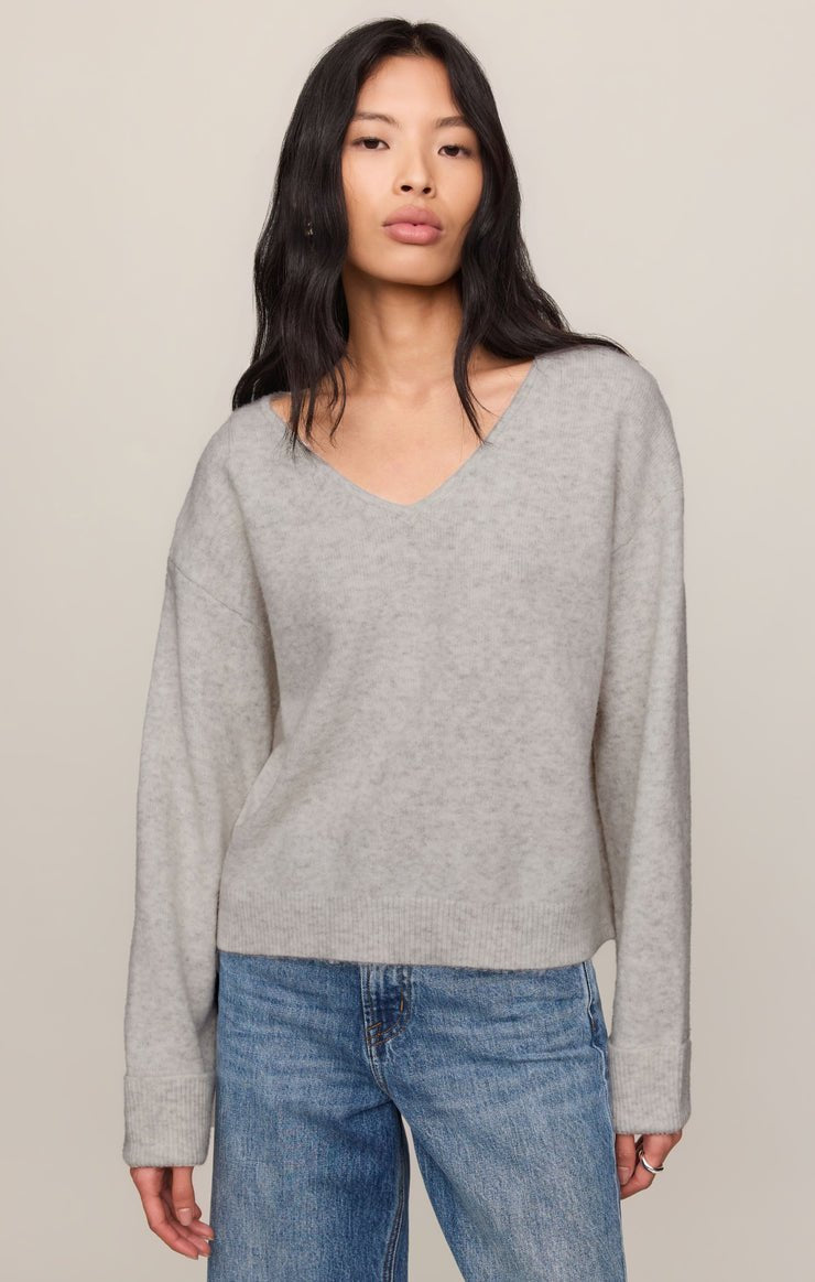 Cerro Sweater in Feather Grey