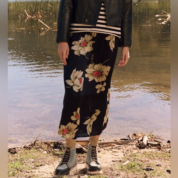 The Idol Skirt in Relic Rose
