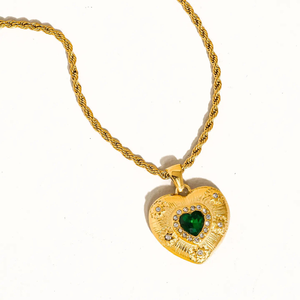 Akira 18K Gold Green Cz Heart Necklace