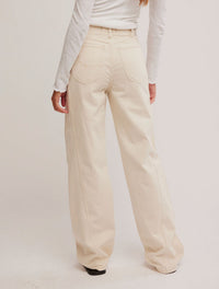 Aster Straight Jeans in Cream