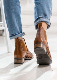 Julio Booties - Cognac