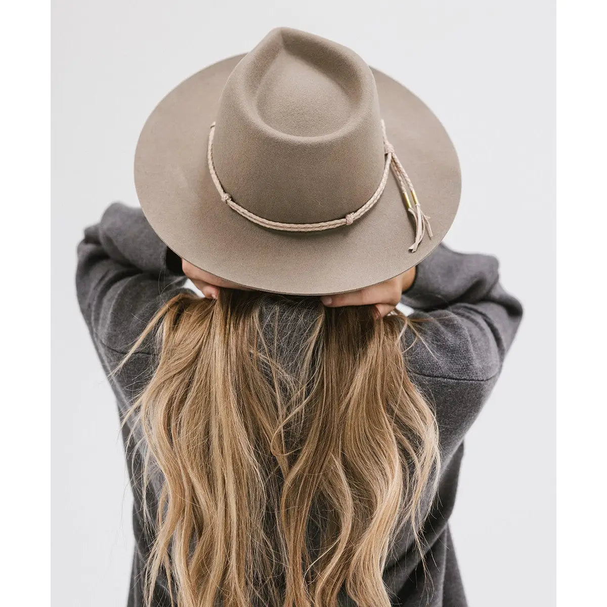 Lasso Braided Hat Band in Beige