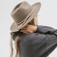 Lasso Braided Hat Band in Beige