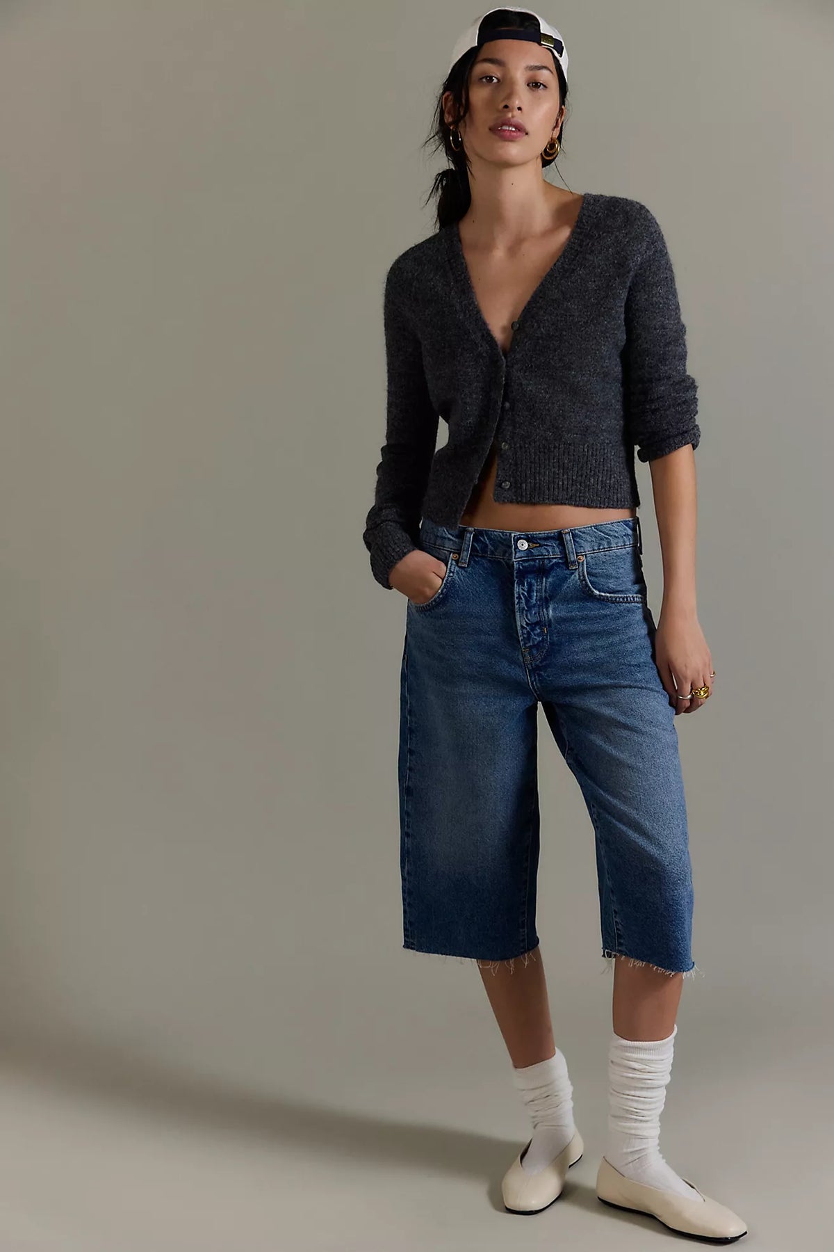 School Girl Cardigan in Charcoal Heather