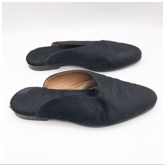 The Letta Slipper in Black Calf‎ Hair