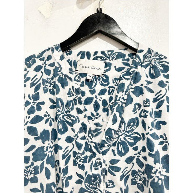 Perrin Top in Blue and White Floral - XL