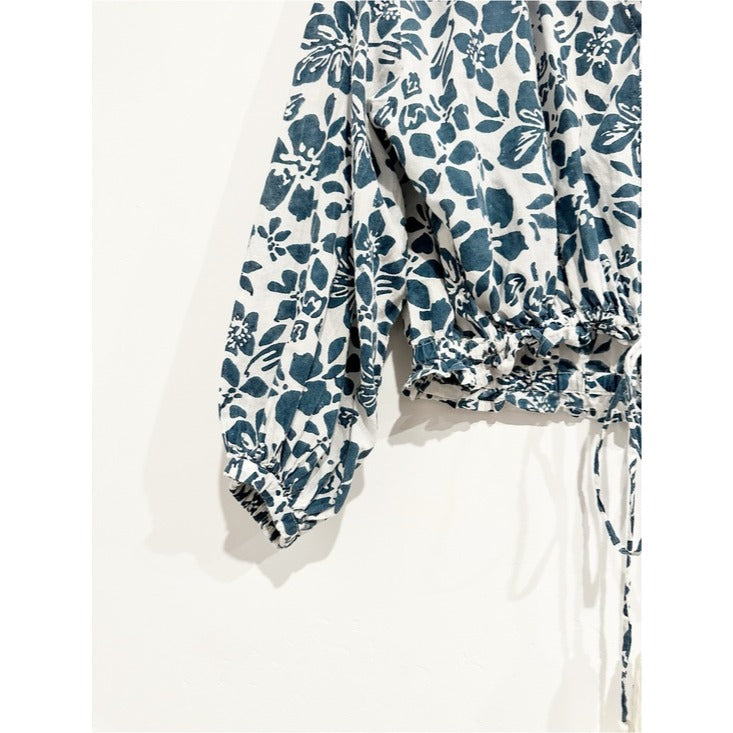 Perrin Top in Blue and White Floral - XL