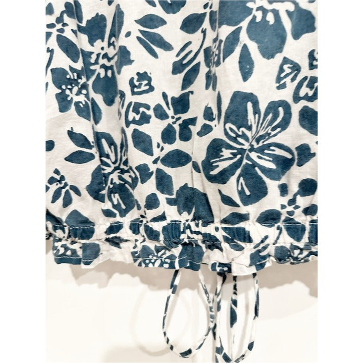 Perrin Top in Blue and White Floral - XL