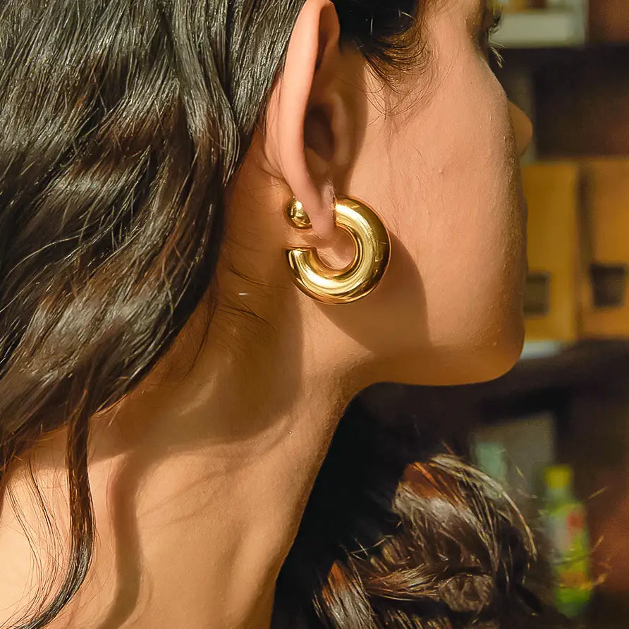 Fernanda 16K Gold Ball C Hoop Earring