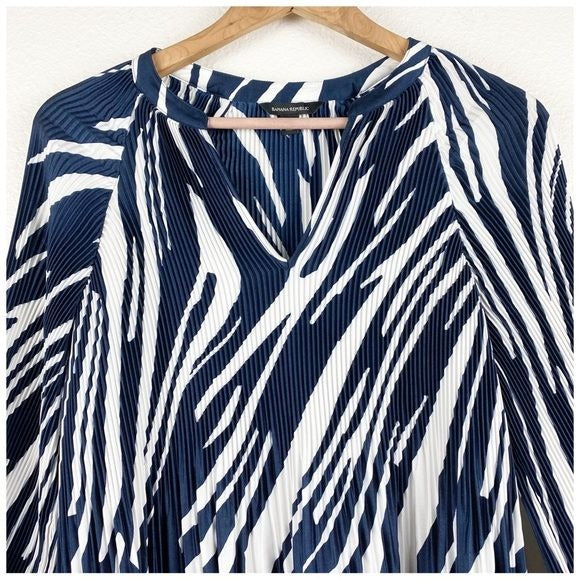 Zebra Pleated Blouse Size XS