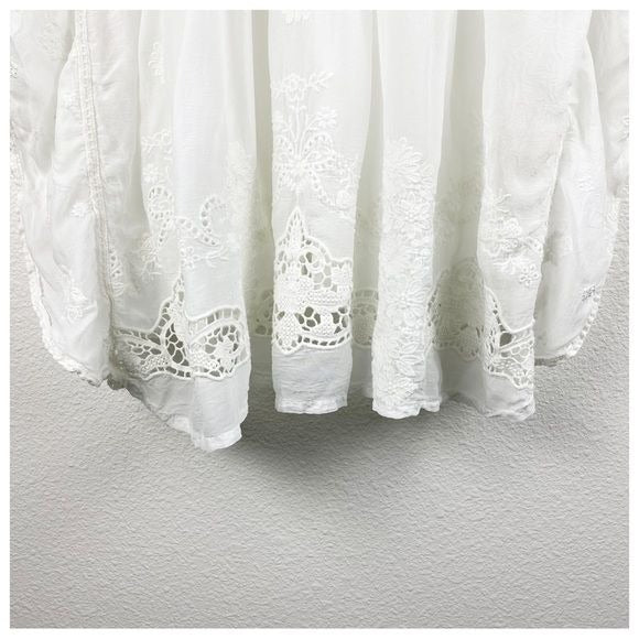 Hiedine Georgette Drama Poncho Top in White Size Medium
