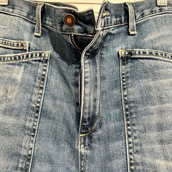 Shon Jean Mid-Rise Stretch Barrel Denim in Classic Wash