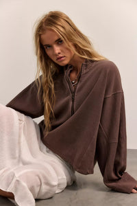 Celeste Quarter Zip in Mochachinno