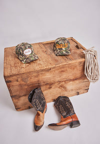 DARLIN' Snapback in Heritage Camo Orange