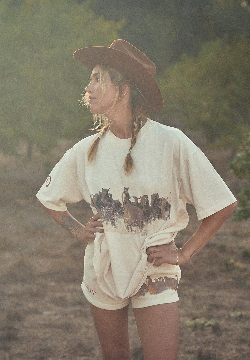 Wild Horse Short Sleeve in Creme