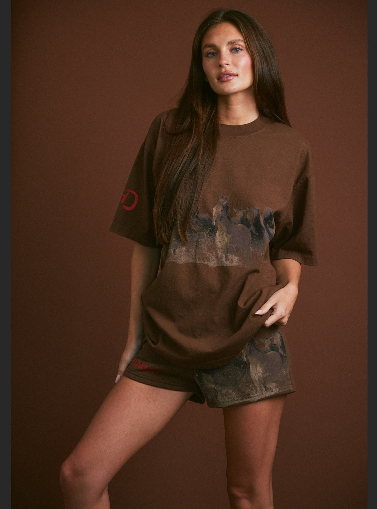 Wild Horse Sweatshorts in Tobacco