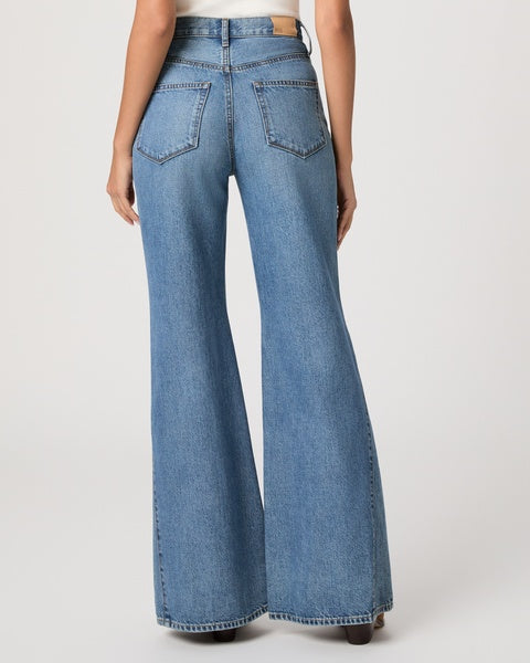 Callie 32" Inset Flare Jean in Elysian