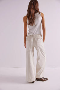 Breezy Denim Pull On Jeans in Bright Lights