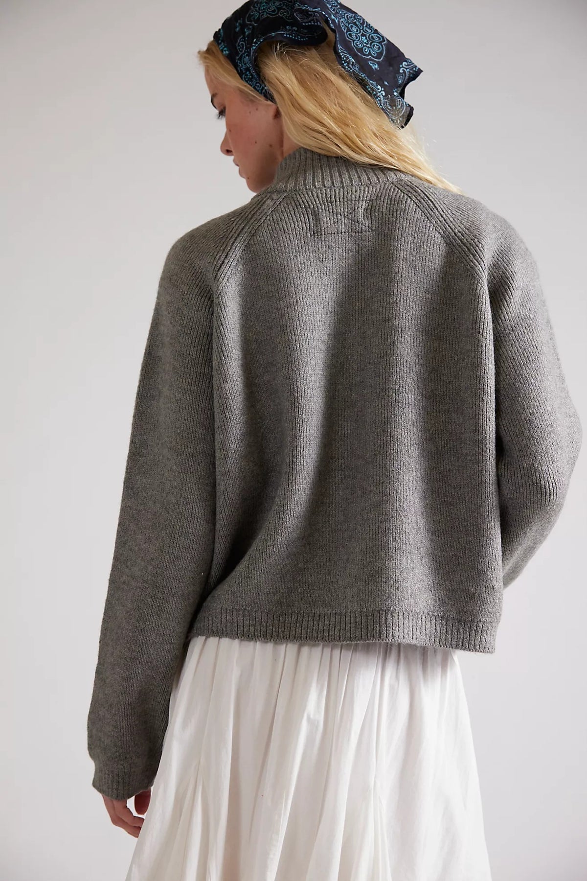 On It Half Zip in Cool Grey