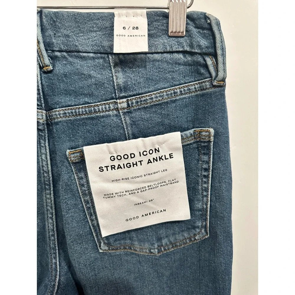 Good Icon Straight Ankle Jeans in Indigo - 28