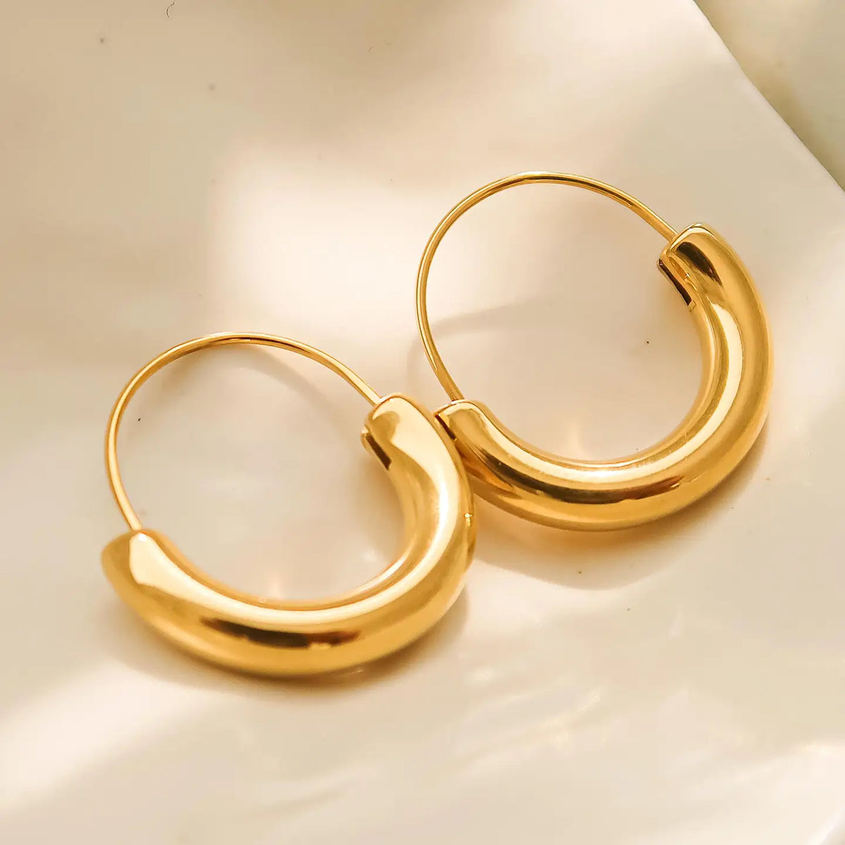 Mackenzie U-Shape Hoop Earring
